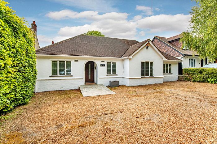4 Bedroom Bungalow For Sale In Pilgrims Way East, Otford, Sevenoaks, Kent, TN14