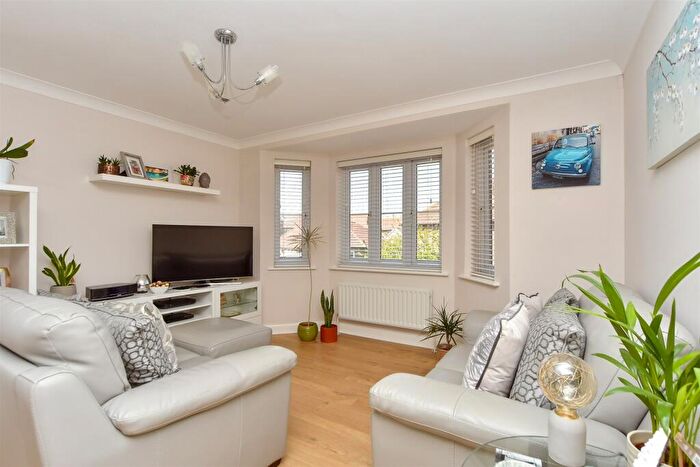 2 Bedroom Apartment For Sale In Chetney View, Iwade, Sittingbourne, Kent, ME9