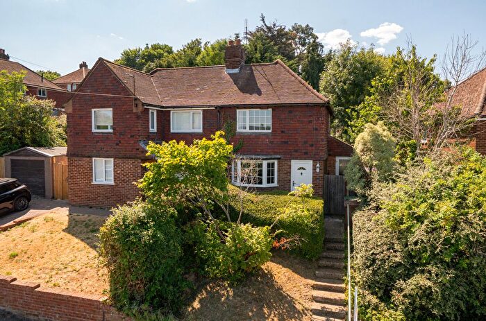 2 Bedroom Semi-Detached House For Sale In Guildford, Surrey, GU2