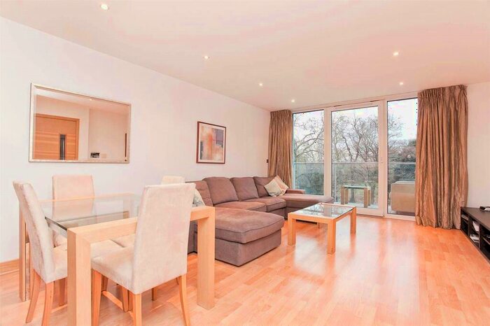 2 Bedroom Apartment To Rent In Oswald Building, Queenstown Road, London, SW11