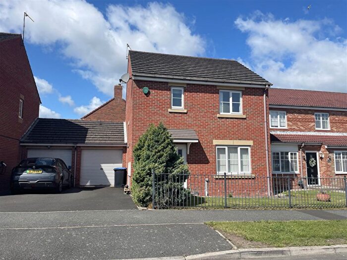 3 Bedroom Detached House To Rent In Poets Drive, Pelton Fell, Chester Le Street, DH2