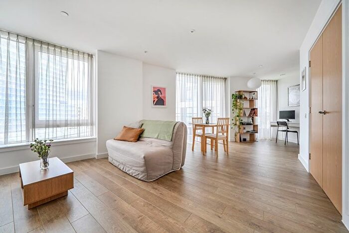 1 Bedroom Flat For Sale In Oculus House, Barking, London, IG11
