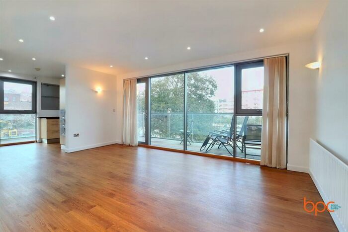 2 Bedroom Flat To Rent In B, Westgate, Caledonian Road, BS1