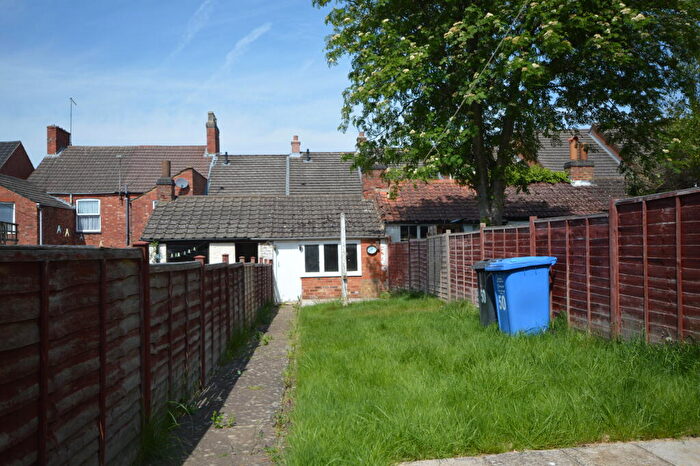 2 Bedroom House To Rent In Duke Street, NN16