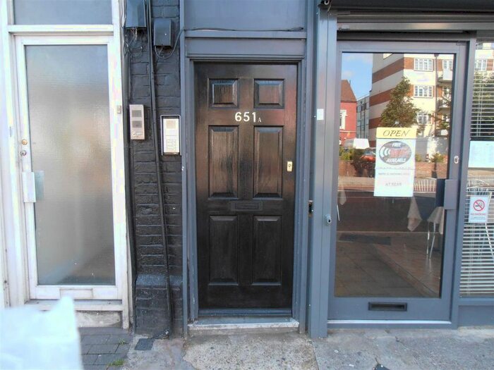 Studio To Rent In Green Lanes, London, N8