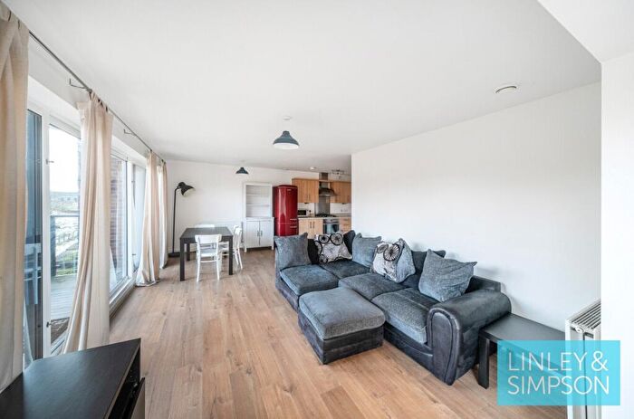 2 Bedroom Flat For Sale In Goodman Street, Hunslet, Leeds, LS10