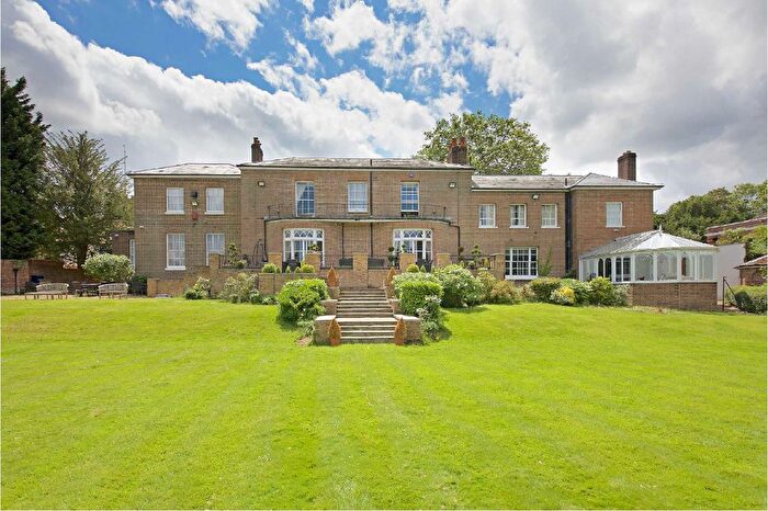 9 Bedroom Detached House To Rent In Hadley Green Road, Barnet, EN5