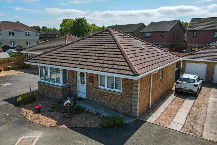 3 Bedroom Bungalow For Sale In Milne Court, Wishaw, North Lanarkshire, ML2