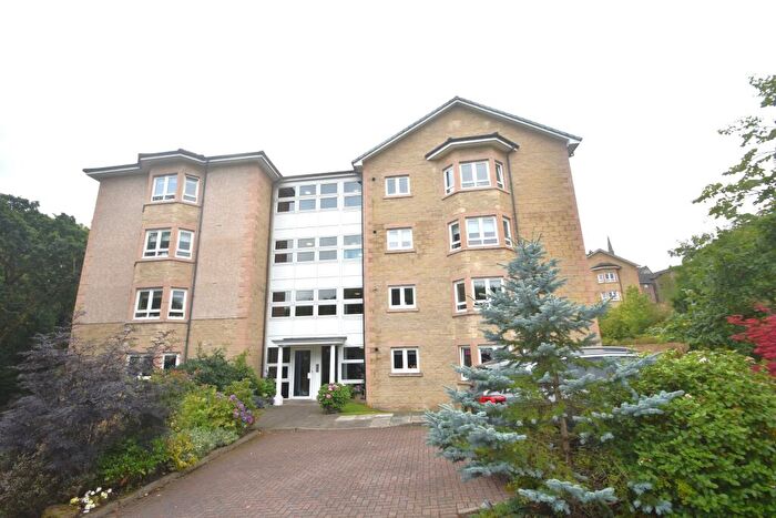 2 Bedroom Flat For Sale In Orchard Brae, Hamilton, South Lanarkshire, ML3