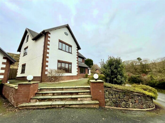 4 Bedroom Detached House For Sale In Lledrod, Aberystwyth SY23