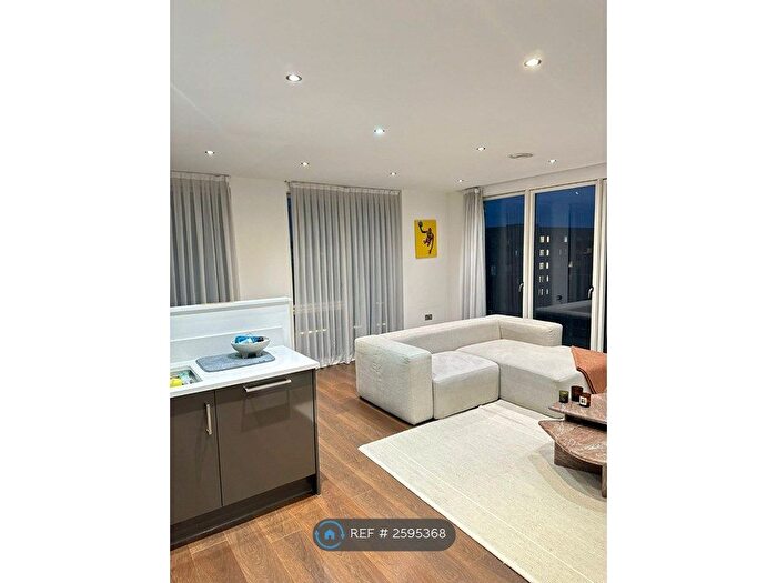 2 Bedroom Flat To Rent In Morton Apartments, London, E16