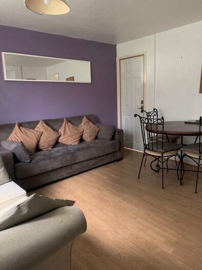 3 Bedroom House Of Multiple Occupation To Rent In Forsythia Gardens, Nottingham, NG7