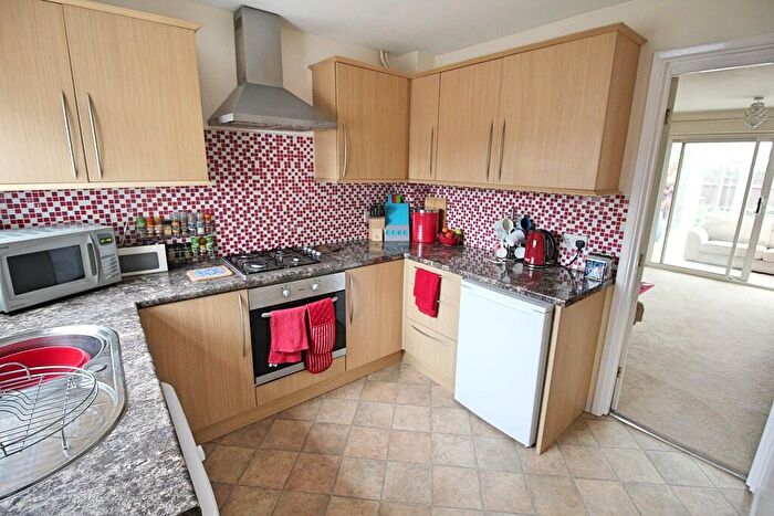 2 Bedroom End Of Terrace House To Rent In Alport Way, Wigston, Leicester, LE18