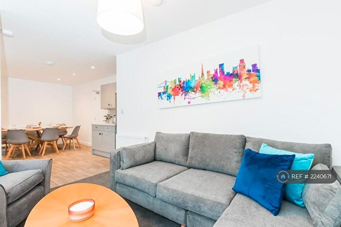 5 Bedroom Semi-Detached House To Rent In Gayner Road, Bristol, BS7