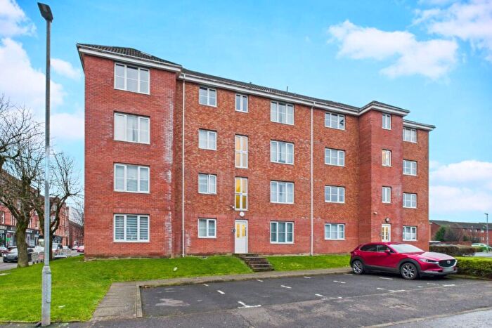 2 Bedroom Flat For Sale In Tullis Gardens, Glasgow, G40