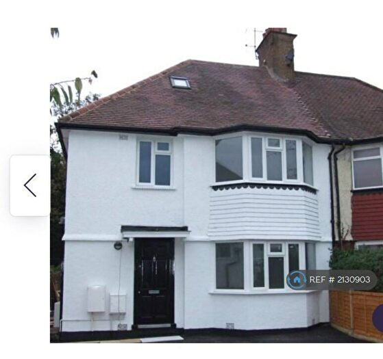 2 Bedroom Maisonette To Rent In Millway, London, NW7