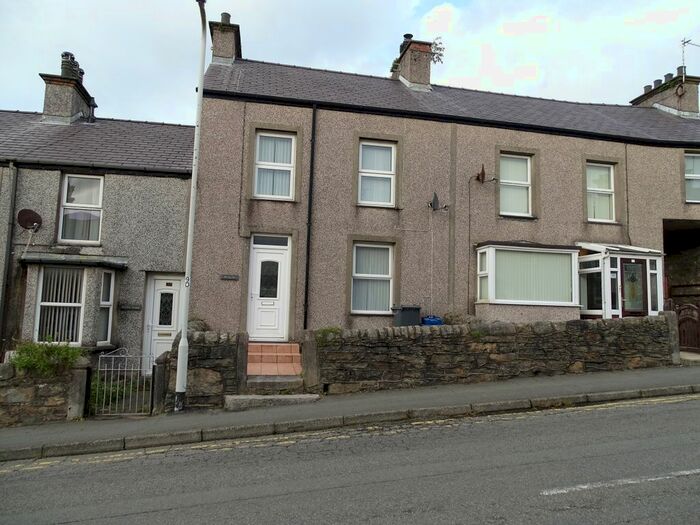 2 Bedroom Terraced House For Sale In High Street, Llannerch Y Medd, Ynys M&#;n, LL71