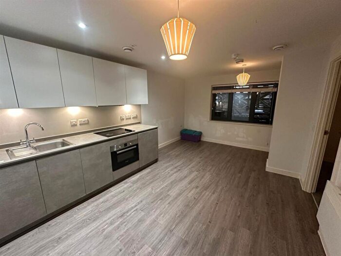 1 Bedroom Apartment To Rent In St. Thomas Street, Bristol, BS1