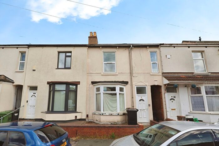 3 Bedroom Terraced House For Sale In Jameson Street, Wolverhampton, West Midlands, WV6