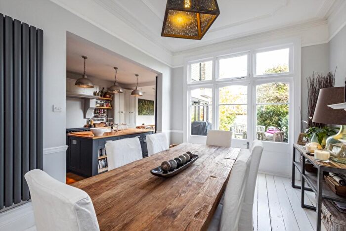 5 Bedroom Terraced House To Rent In Warner Road, London, N8