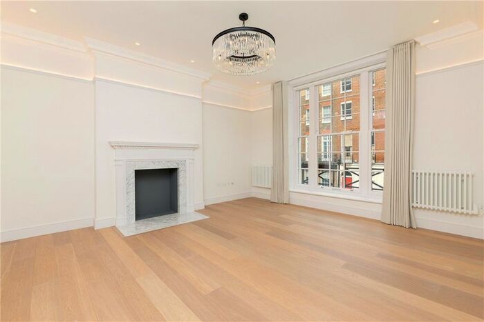 1 Bedroom Flat To Rent In Upper Berkeley Street, Marylebone, London, W1H