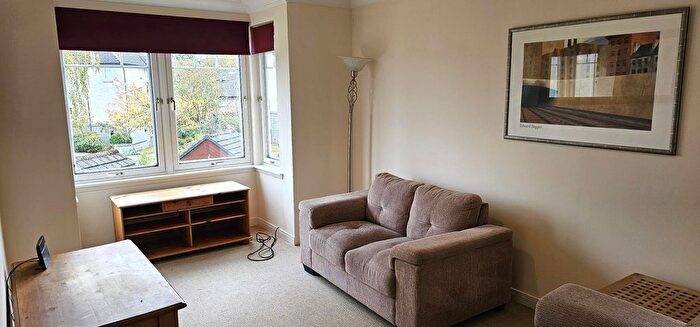 2 Bedroom Flat To Rent In Thorngrove Place, Airyhall, Aberdeen, AB15