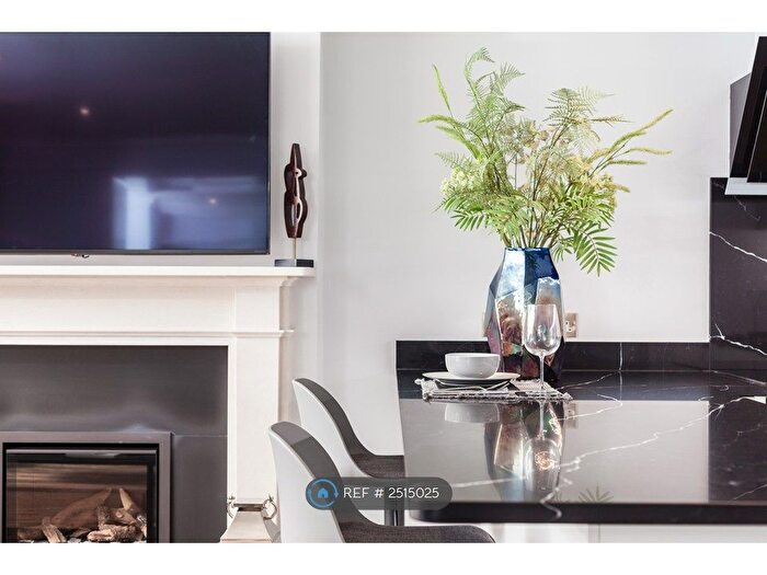 1 Bedroom Flat To Rent In Lots Road Chelsea, London, SW10