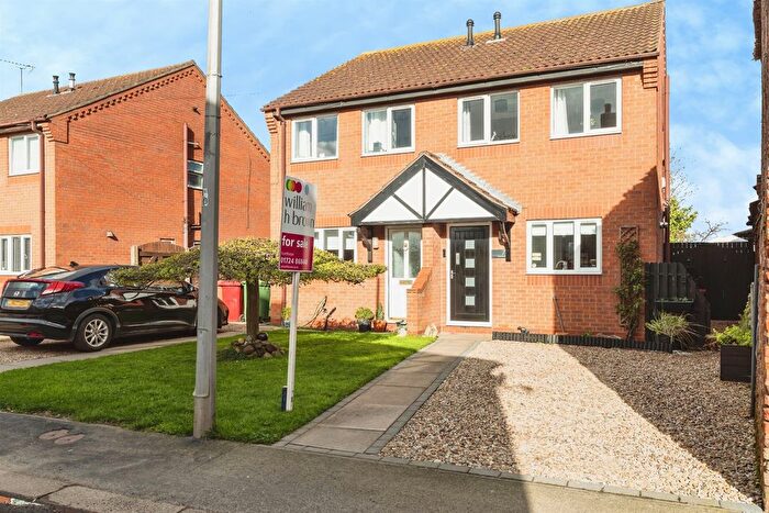 3 Bedroom Semi Detached House For Sale In Main Street, Ealand, Scunthorpe, DN17