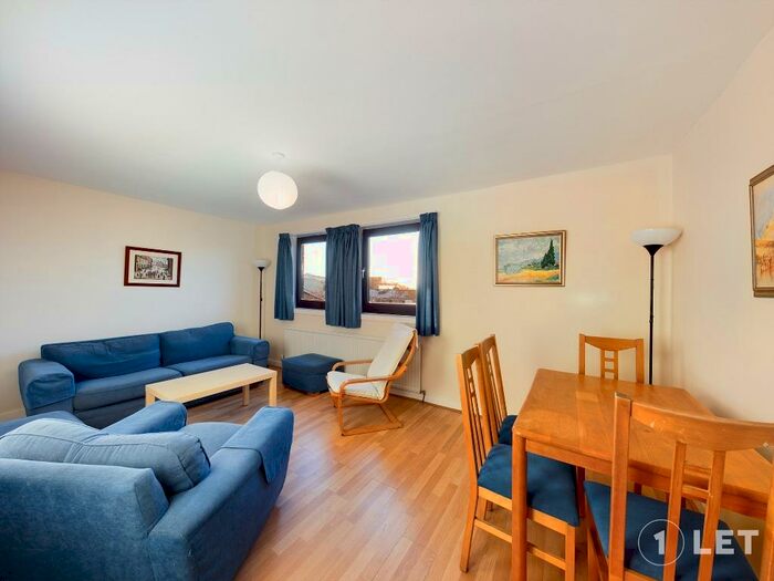 4 Bedroom Flat To Rent In St David's Place, West End, Edinburgh, EH3