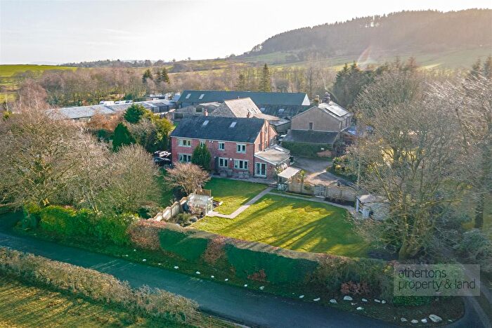 4 Bedroom Semi-Detached House For Sale In Oakenclough Road, Goosnargh, Preston, PR3