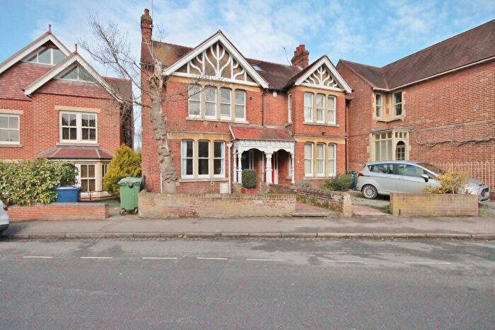 1 Bedroom Apartment To Rent In Divinity Road, Oxford, Oxford, OX4