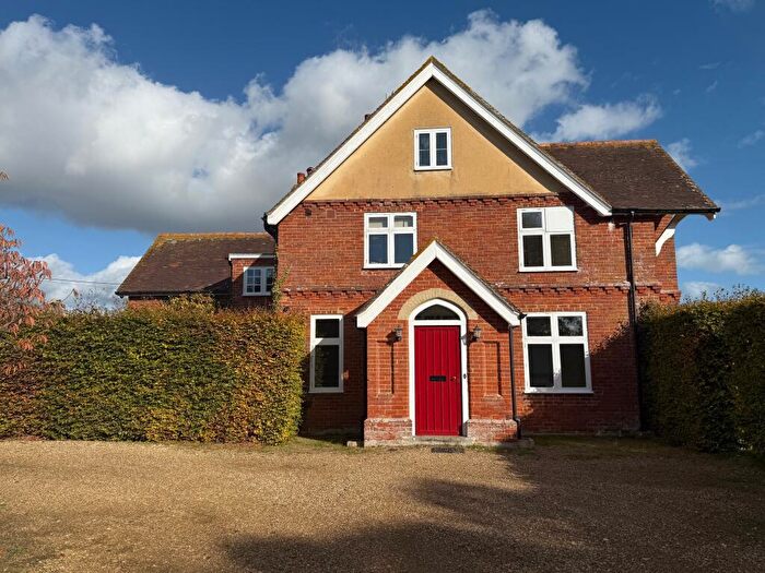 5 Bedroom Farm House To Rent In Beaulieu, SO42