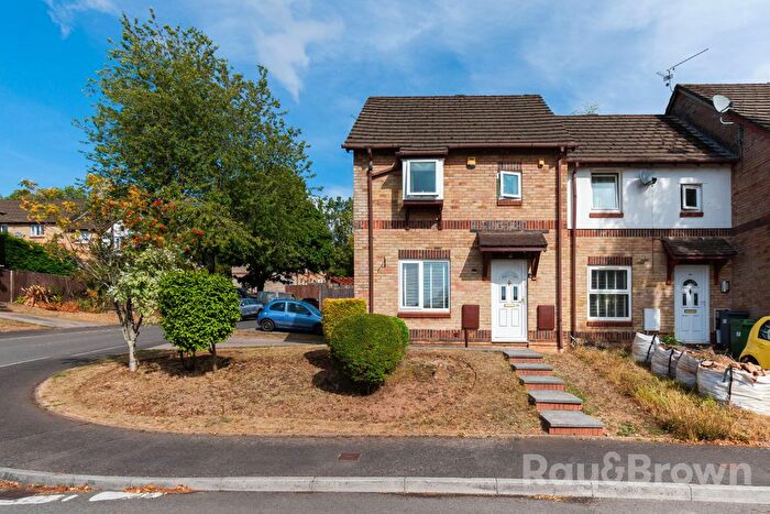 3 Bedroom Terraced House For Sale In Heol Y Cadno, Thornhill, Cardiff, CF14