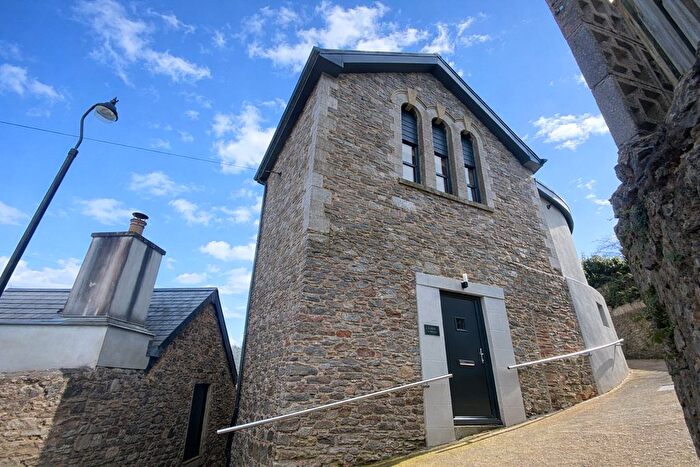 3 Bedroom End Of Terrace House For Sale In Bakers Hill, Brixham, Devon, TQ5