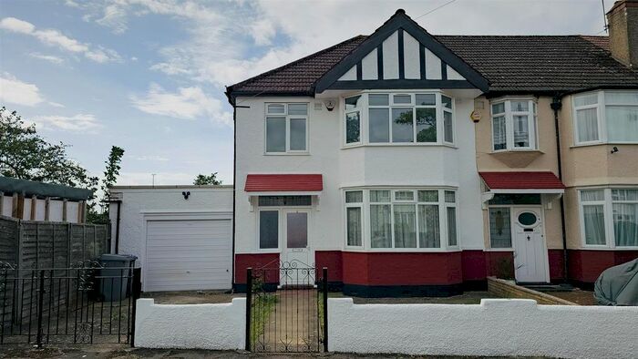 3 Bedroom Semi-Detached House To Rent In The Rise, London, NW10