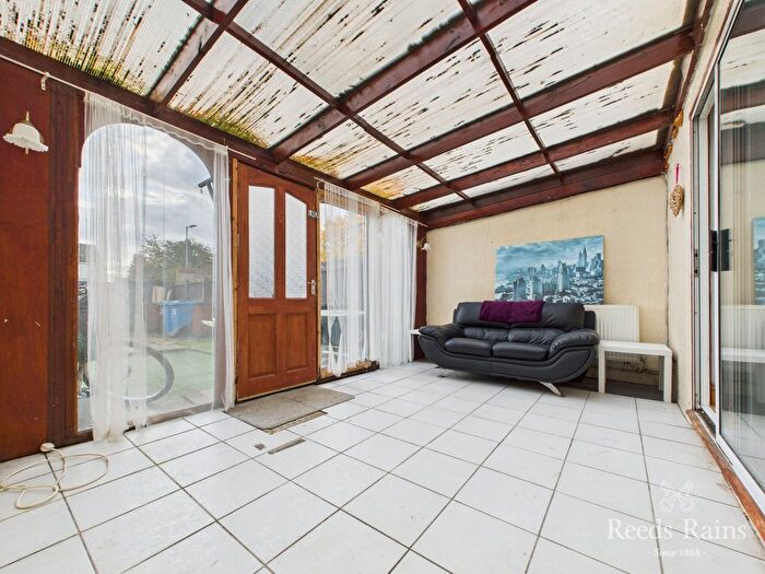 3 Bedroom Terraced House For Sale In Ribycourt, Hull, East Yorkshire, HU6