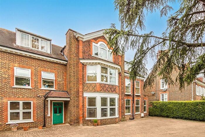 2 Bedroom Flat To Rent In Woodfield Road, Ealing, W5