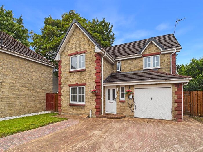 4 Bedroom Detached House For Sale In Blackland Grove, Paisley, PA2
