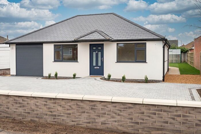 4 Bedroom Detached Bungalow For Sale In Martham, Great Yarmouth, NR29