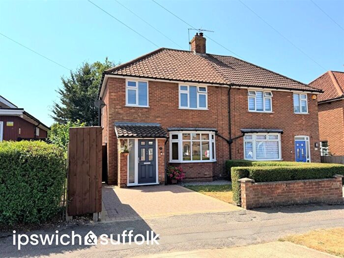 3 Bedroom Semi Detached House For Sale In Stratford Road, Ipswich, Suffolk, IP1