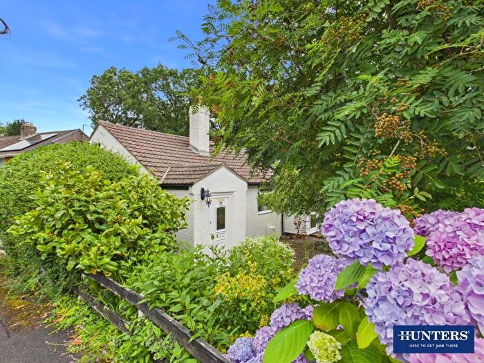 2 Bedroom Bungalow For Sale In Empsom Road, Kendal, LA9