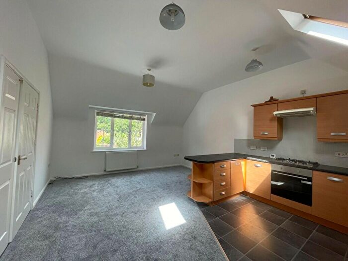 2 Bedroom Apartment To Rent In Haslam Court, Chesterfield, Derbyshire, S41