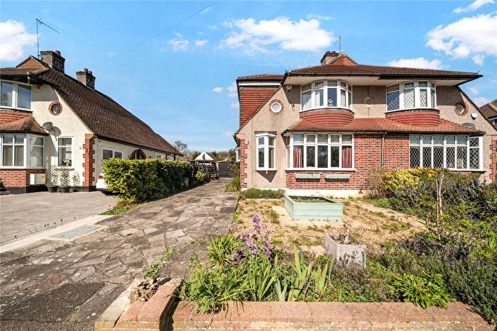 3 Bedroom Semi Detached House For Sale In Addington Road, West Wickham, BR4