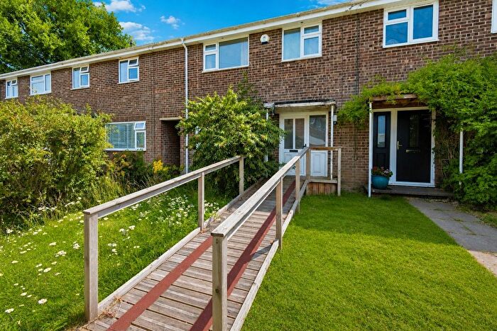 3 Bedroom Terraced House For Sale In Blossom Close, Botley, Southampton, SO30