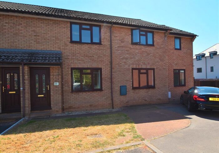 4 Bedroom Semi-Detached House To Rent In Culm Lea, Cullompton, Devon, EX15