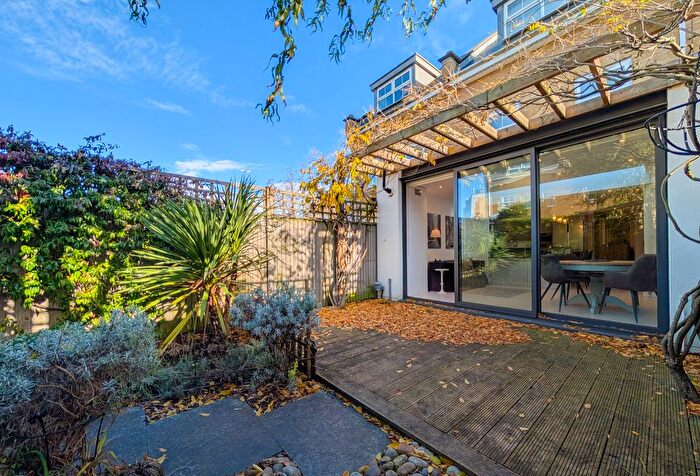 3 Bedroom Terraced House To Rent In Floyer Close, Richmond, TW10