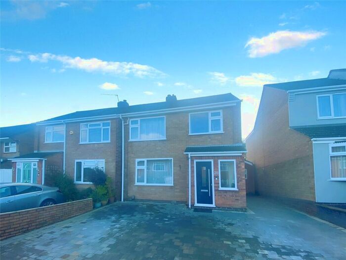 5 Bedroom Semi-Detached House To Rent In Castell Drive, Groby, Leicester, Leicestershire, LE6