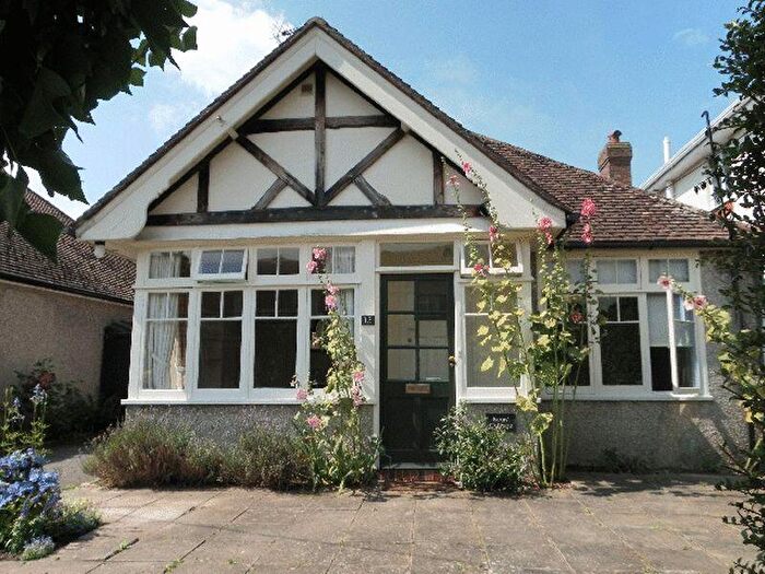 2 Bedroom Detached House To Rent In Upper Beeding, BN44