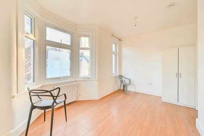 4 Bedroom Terraced House To Rent In Belgrave Road E17, Walthamstow, E17