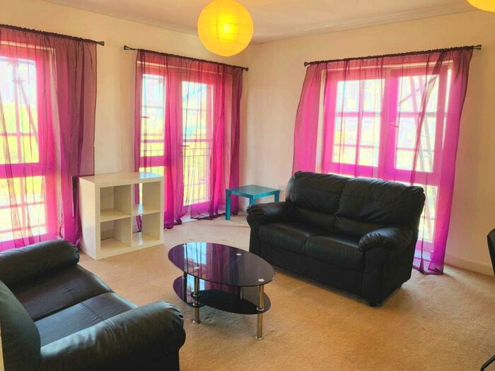 2 Bedroom Apartment To Rent In Albert Mill Oldfield Road, Salford, M5